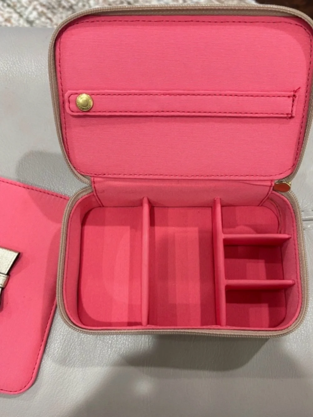 Coach poppy daisy jewelry box - Picture 3 of 3